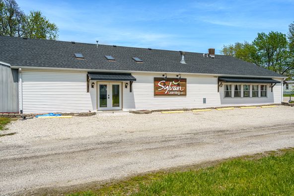 403 W Corwin St, Litchfield, IL 62056